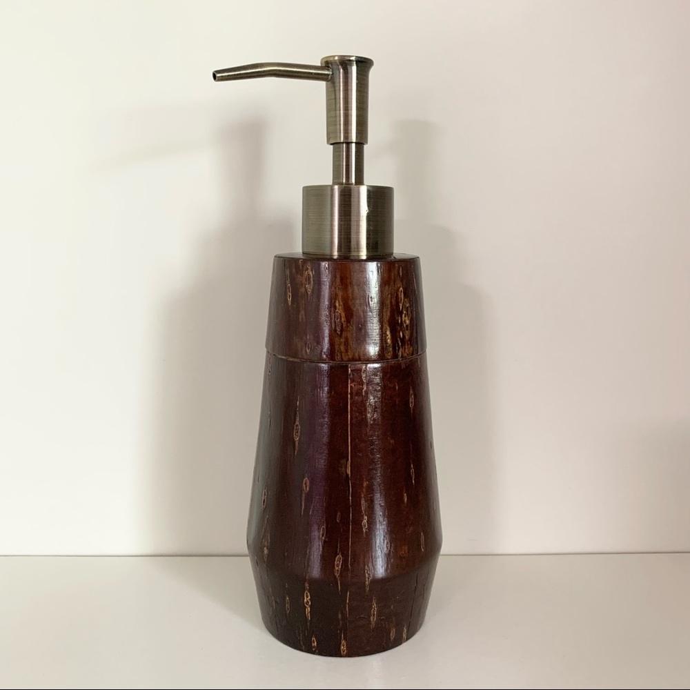 NWOT Java wood lotion soap pump dispenser